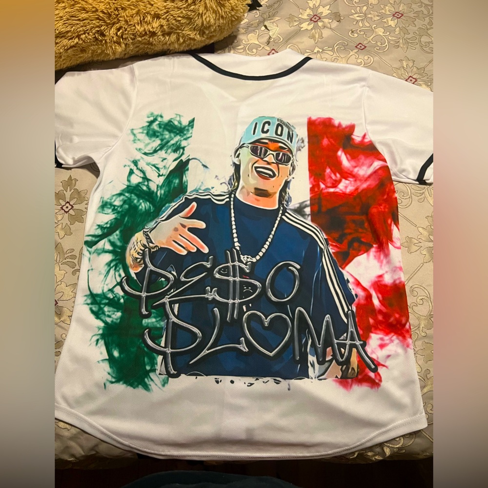 Peso Pluma jersey
